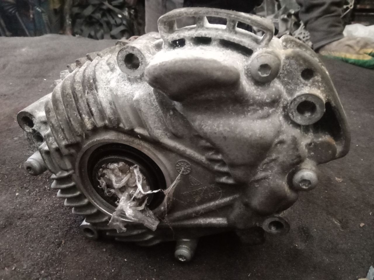 Раздаточная коробка