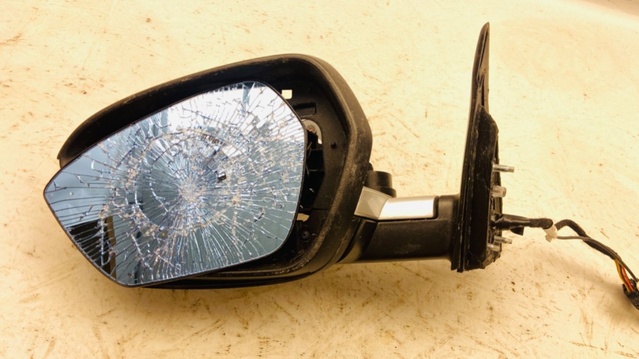 Корпус зеркала левого