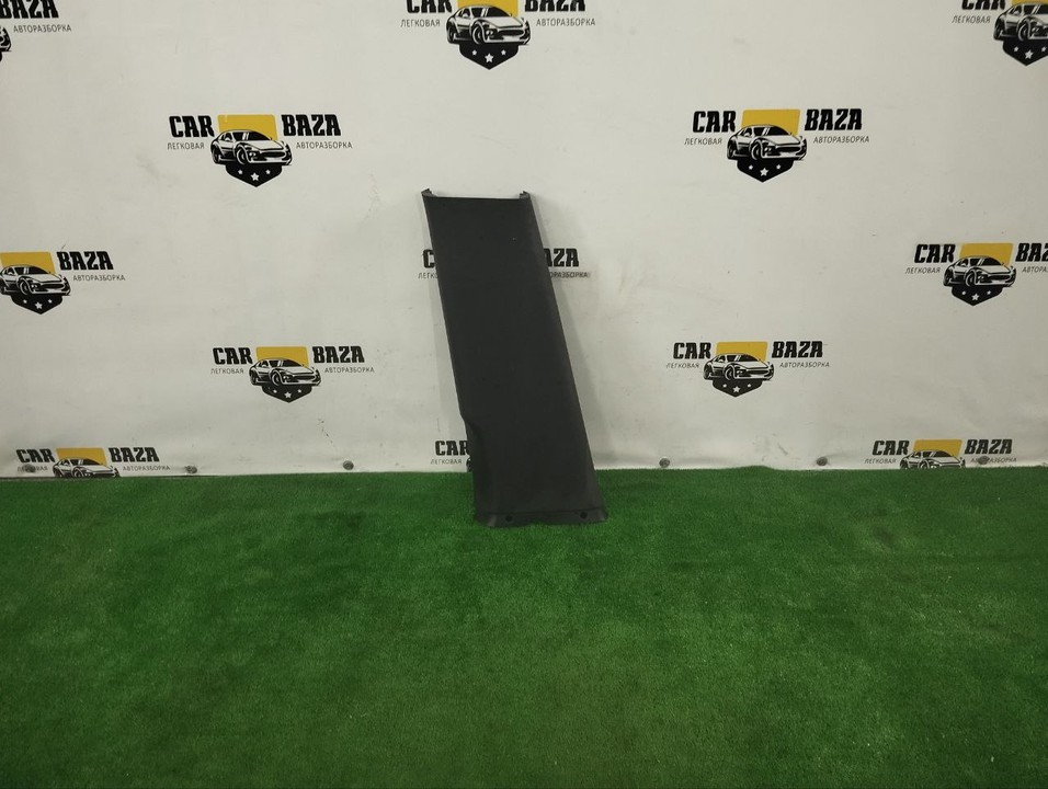  Обшивка стойки левая 
