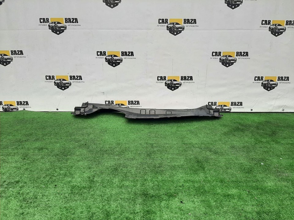  Решетка стеклоочистителя (планка под лобовое стекло) 