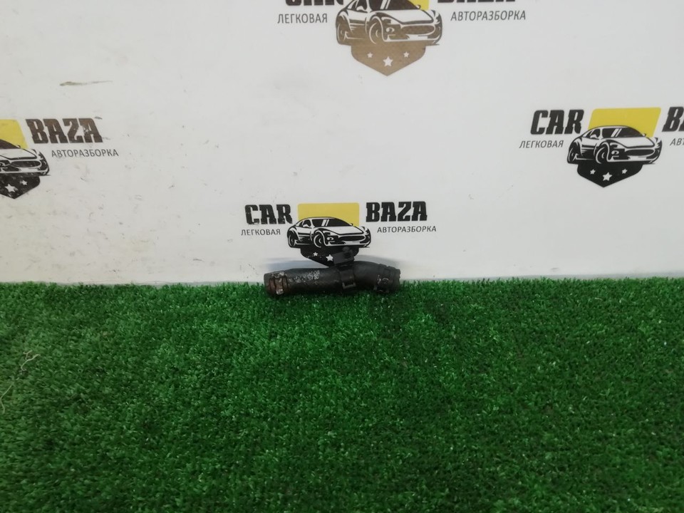  Трубка топливная 