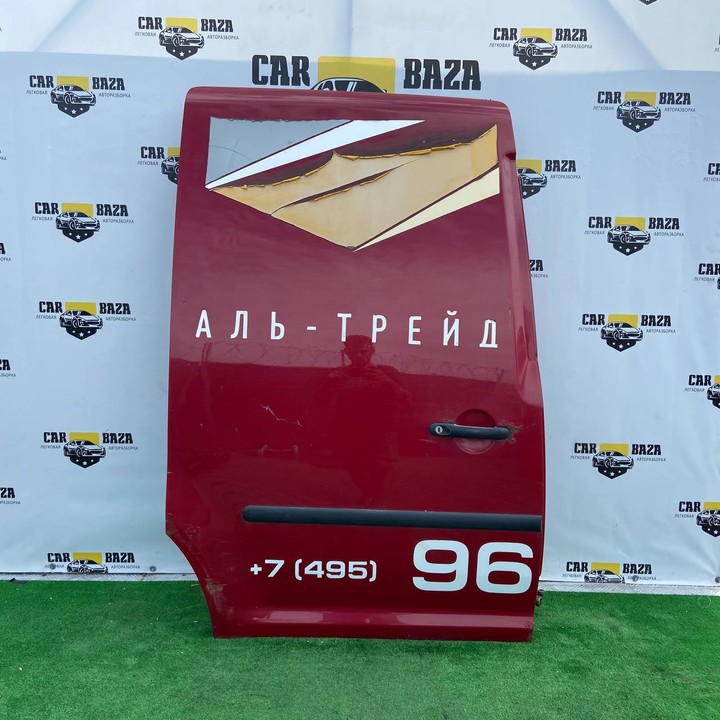  Дверь сдвижная правая в сборе 