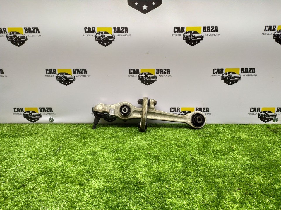  Рычаг подвески передний нижний правый/левый 