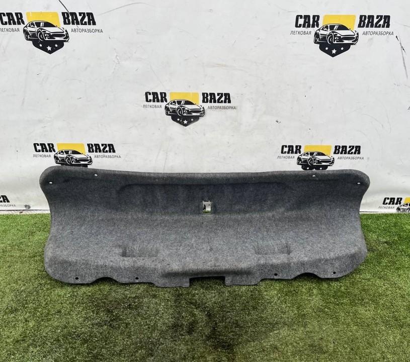  Обшивка багажника 