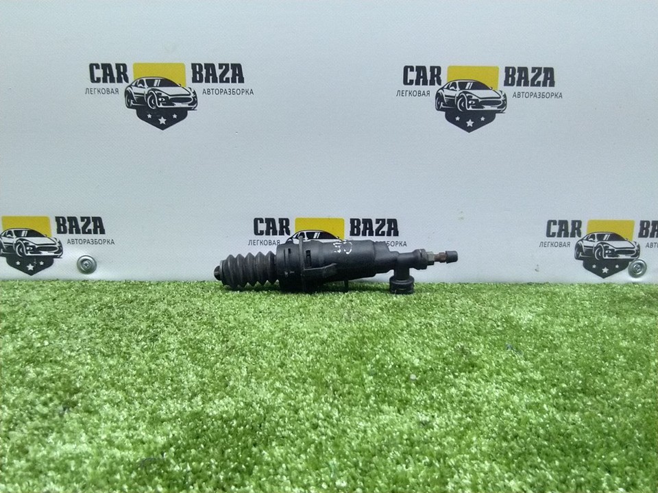  Цилиндр сцепления 