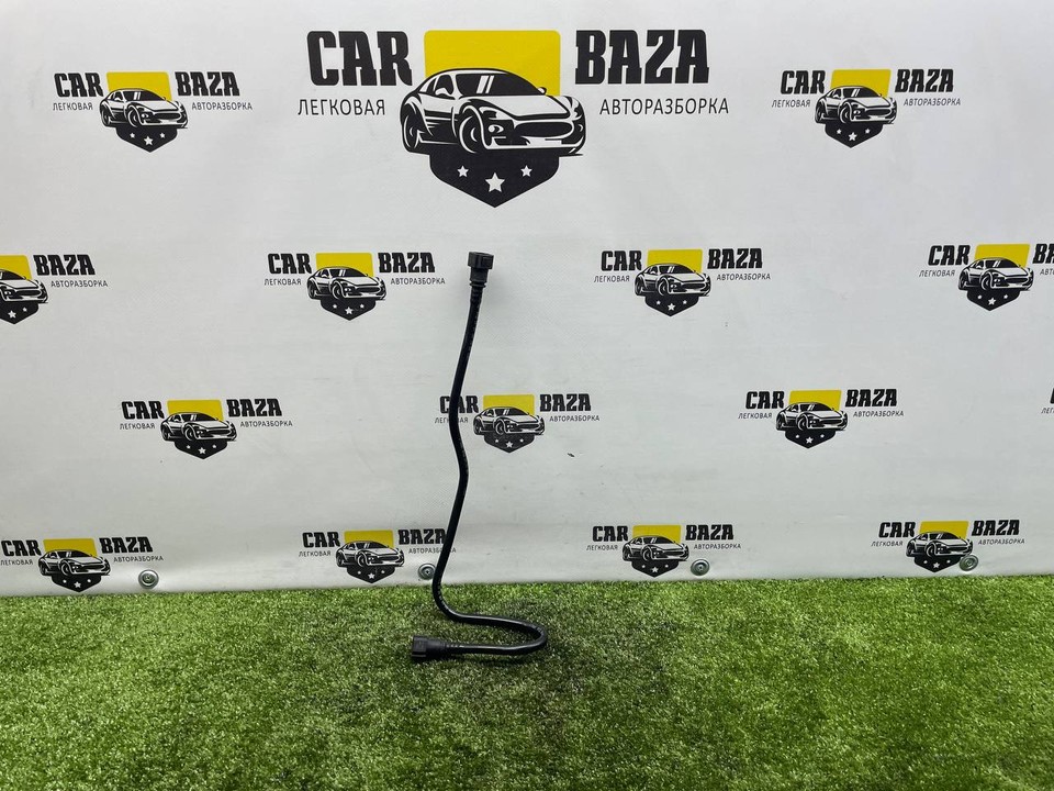  Трубка топливная 