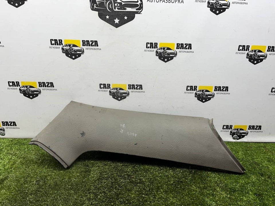  Обшивка салона 