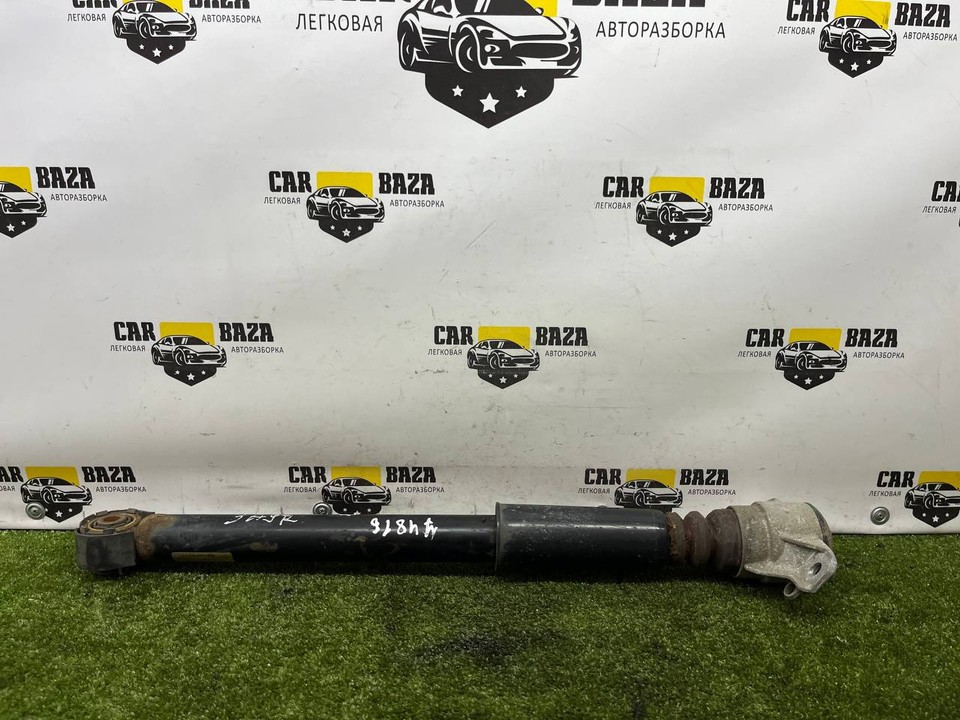  Амортизатор задний правый 