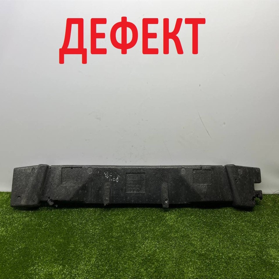  Вкладыш переднего бампера (пенопласт) 