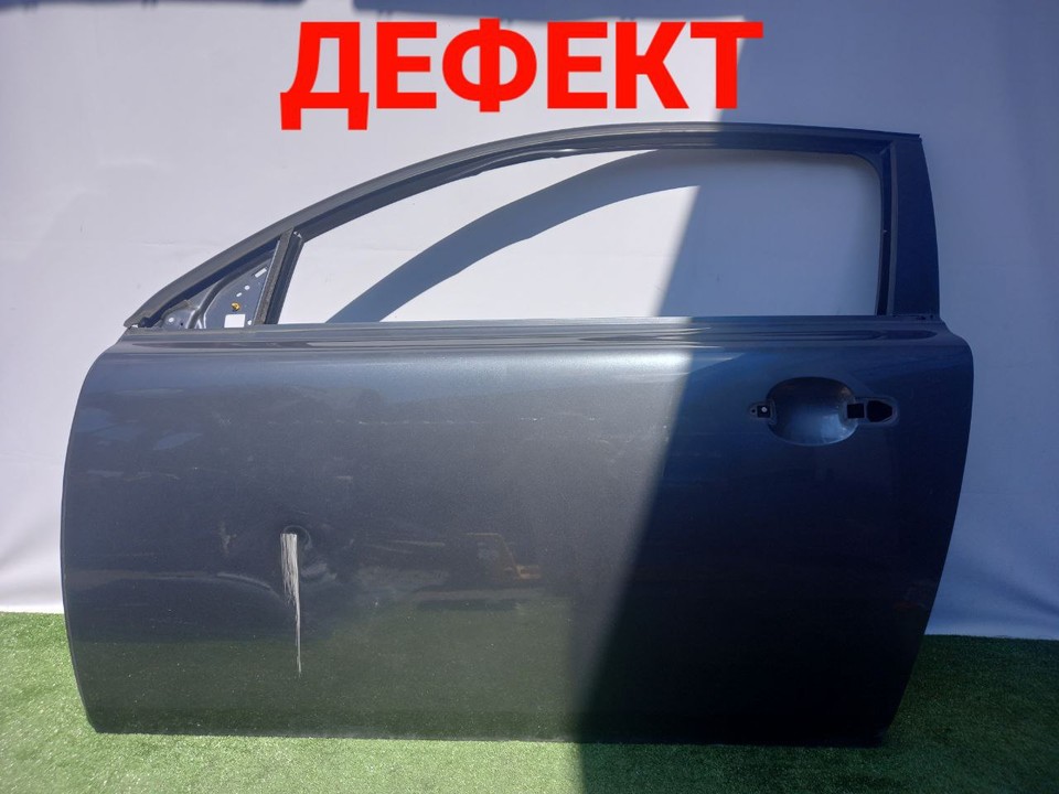  Дверь левая 