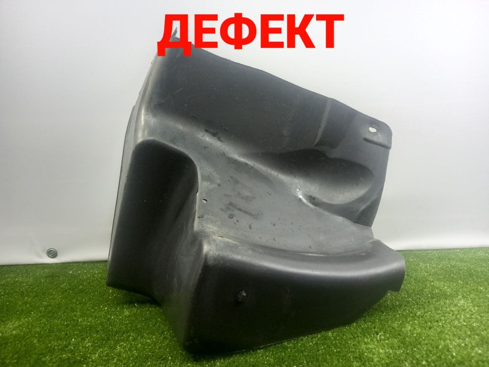  Декоративная крышка двигателя 