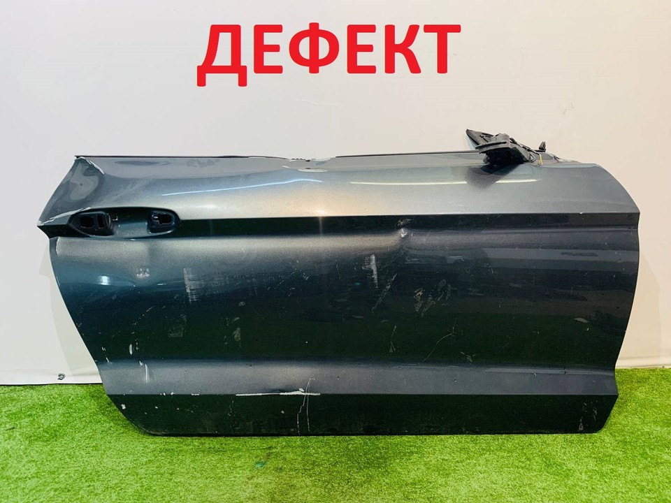  Дверь передняя правая 
