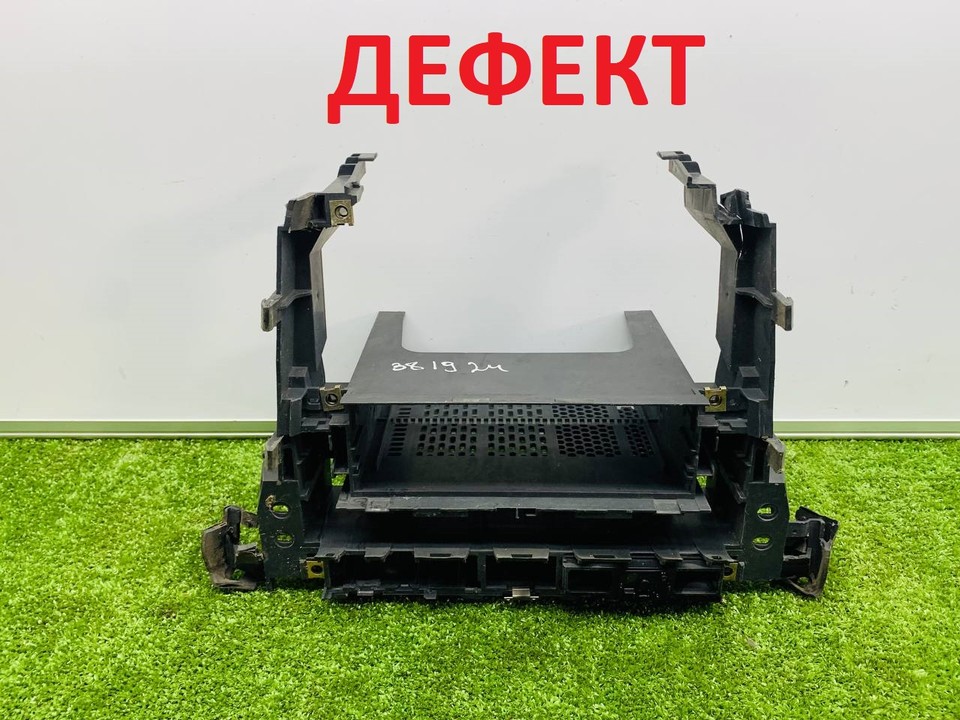  Кронштейн магнитолы 