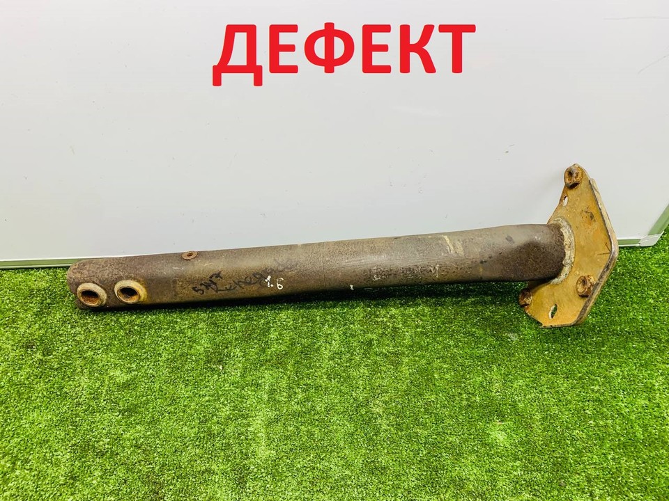  Кронштейн усилителя переднего бампера 