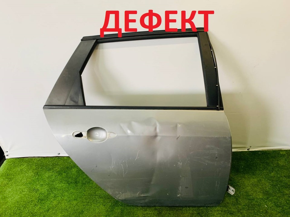  Дверь задняя правая 