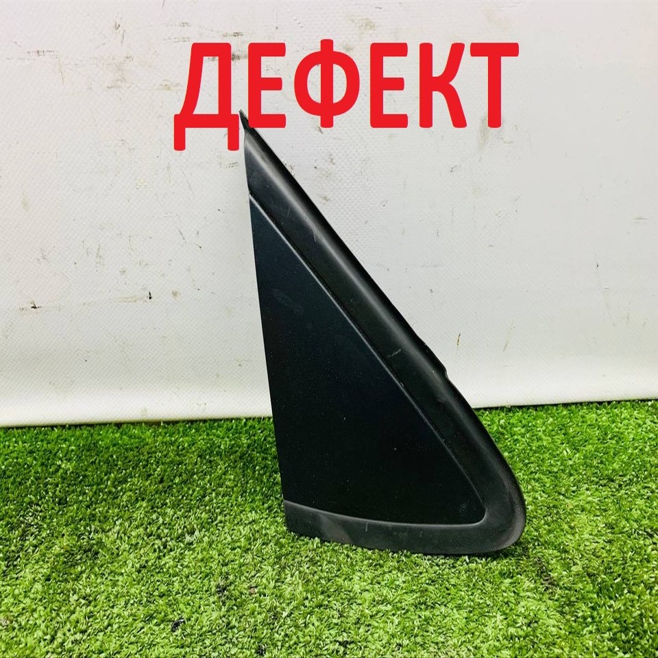 Накладка на крыло передняя правая 