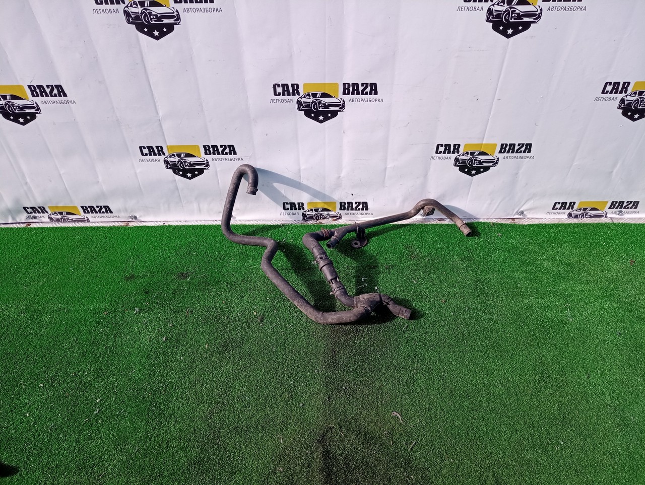  Трубка системы охлаждения 