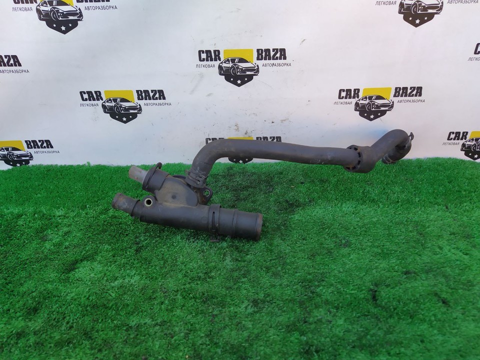  Фланец двигателя системы охлаждения 