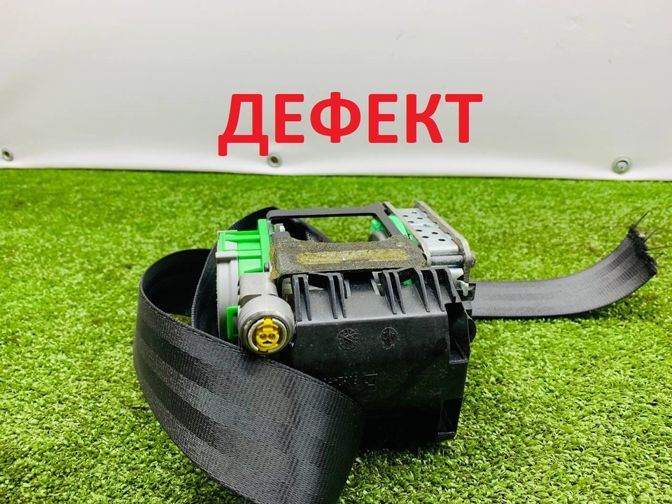  Ремень безопасности передний левый 