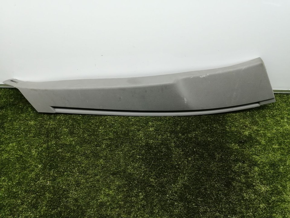  Обшивка стойки задняя правая 