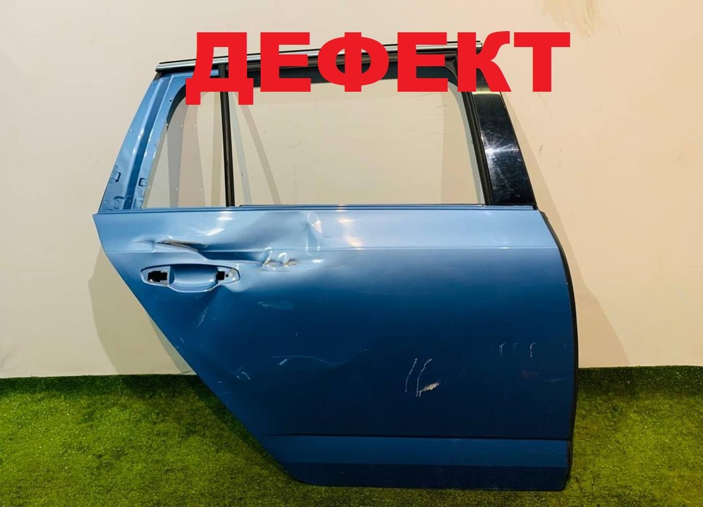  Дверь задняя правая 