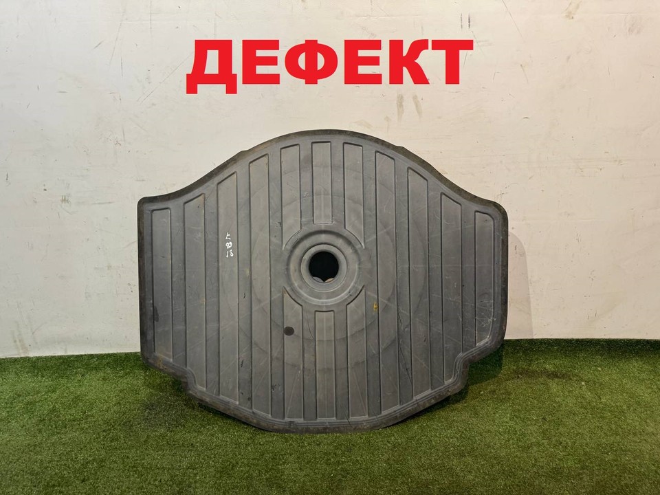Ниша запасного колеса