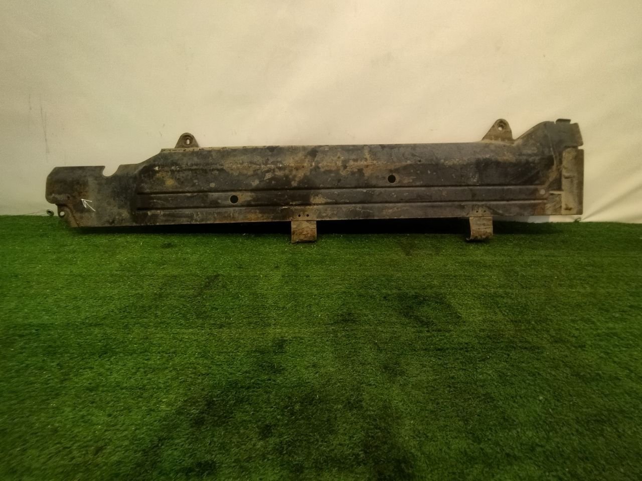 Защита днища