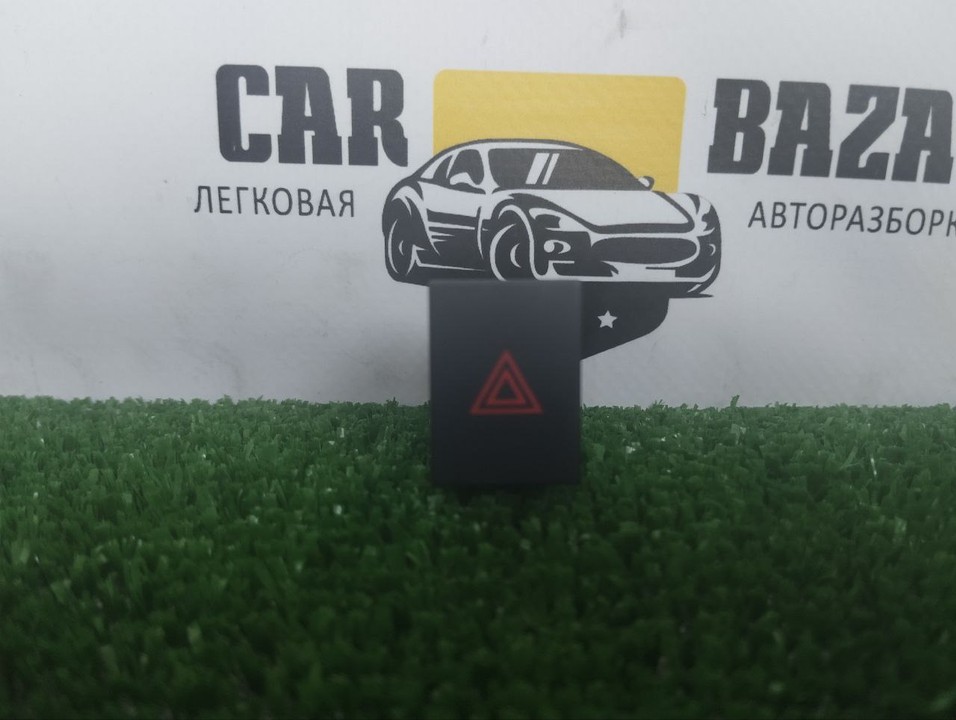  Кнопка аварийной сигнализации 