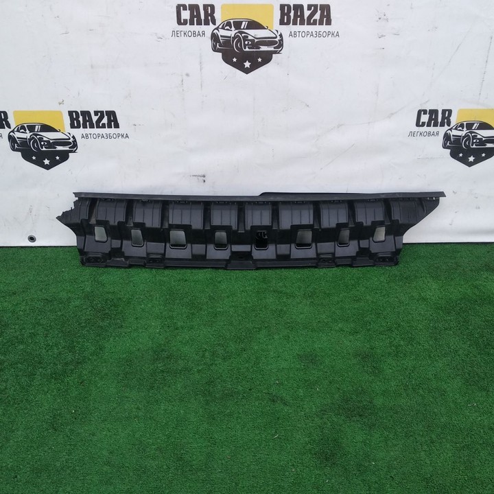  Пластик бампера переднего 